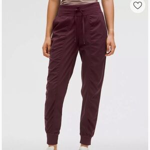 Dance Studio Mid-Rise Jogger